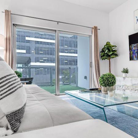 Lovely Unit Mins From Wynwood With Free Parking ไมอามี ภายนอก รูปภาพ