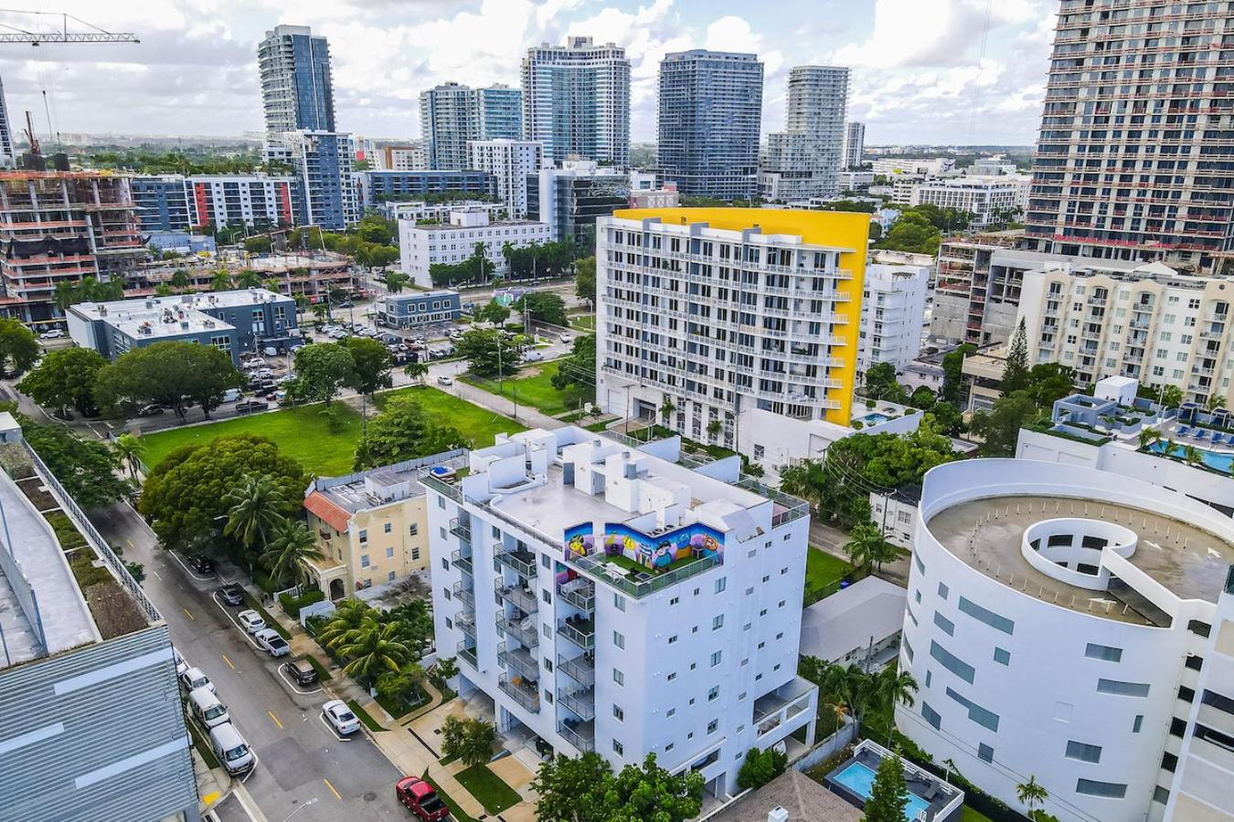 Lovely Unit Mins From Wynwood With Free Parking ไมอามี ภายนอก รูปภาพ